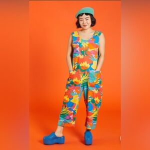 *SOLD * EUC Nooworks Tropico Linen Garden Suit Size Medium